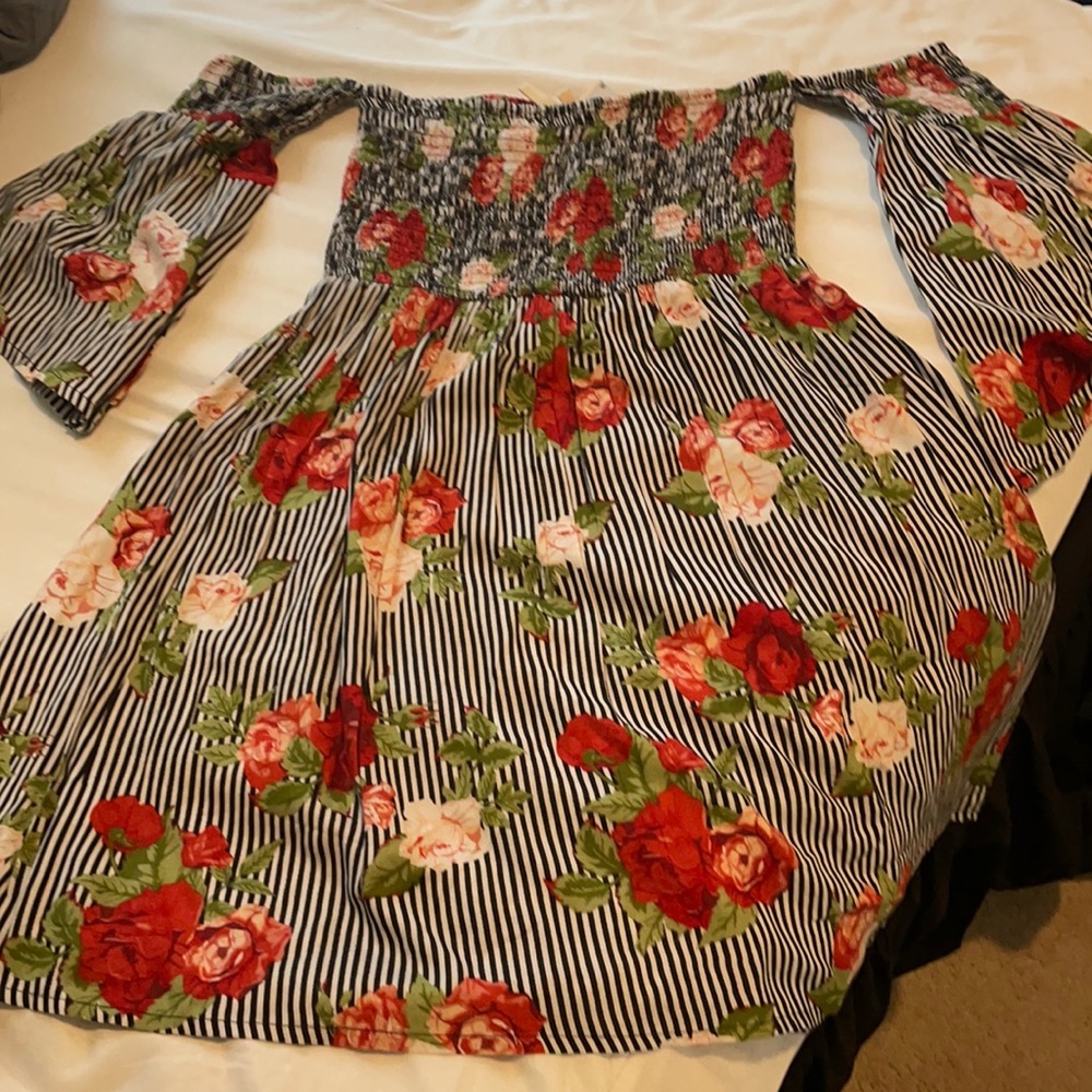 Bell Sleeved Off Shoulder Dress